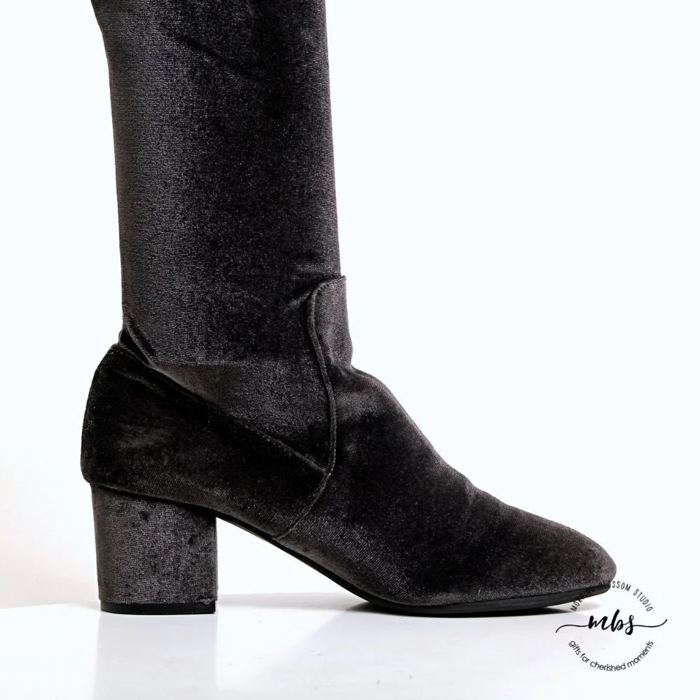 Steve Madden Isaac Velvet Over the Knee Boots Black Women Size 7‎